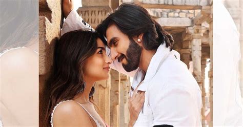 sex of alia|Alia Bhatt, Ranveer Singh's UNSEEN Steamy Scenes From .